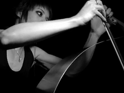 La Danse des Chevaliers extrait de Roméo et Juliette de Prokofiev revisité à la lame sonore par Gladys Hulot.