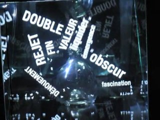 XYZT V2 / Living Font 002