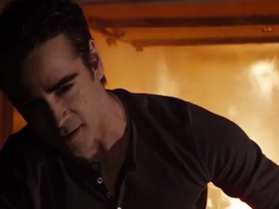 NOCHE DE MIEDO (FRIGHT NIGHT) - Trailer subtitulado