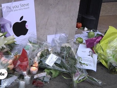Steve Jobs était comme un père pour moi