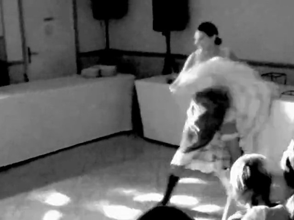 Fanny danse "Cancan"  au mariage de Camille et Valentin