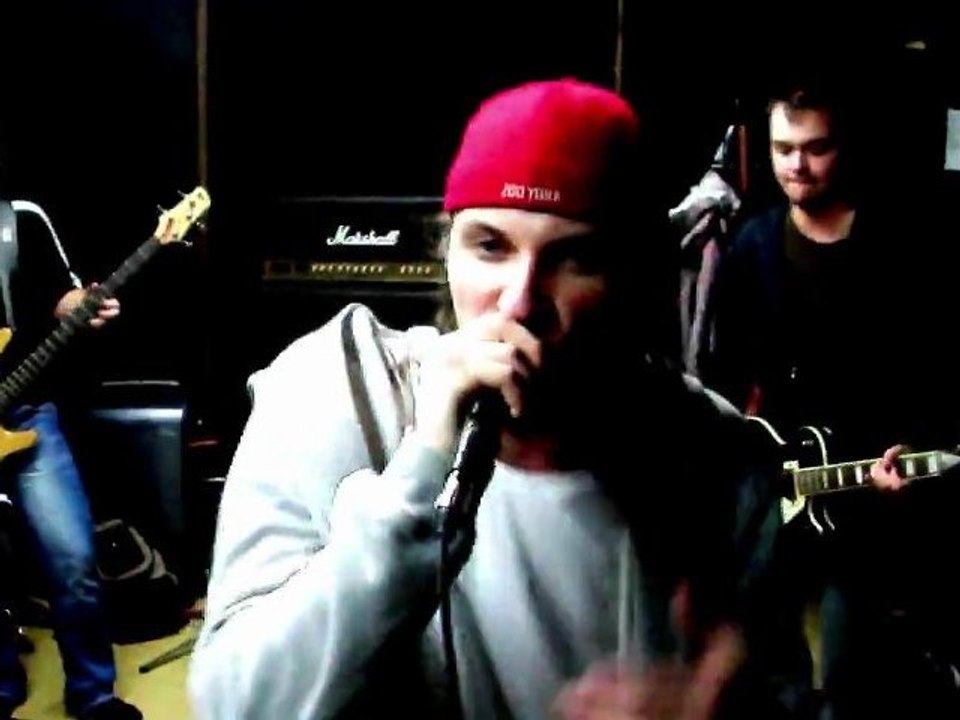 B.bad (Russia) - Fight