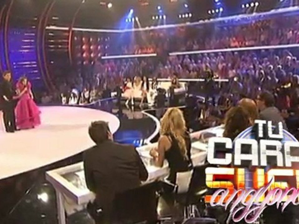 Angy interpretando "Me Gustas Mucho" de (Rocío Durcal) en "Tu Cara me Suena"