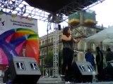 Carolina Soto - Participando Marcha del Orgullo Gay (Mexico) -Glee Mexico