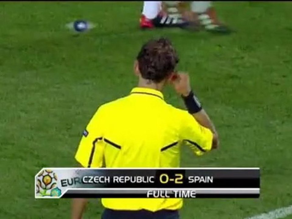 República Checa 0 España 2