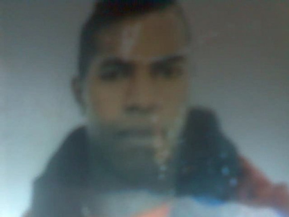 mon ami c est vrais, on est se que l on est^^  (clip)