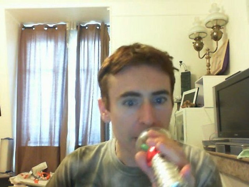 Wiwi égratigne "balance toi" de Tony Parker