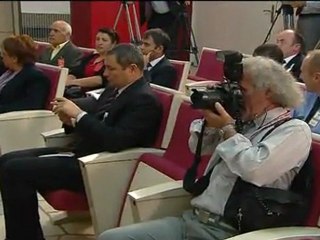 CHP, Nefret Suçları Yasası İstedi