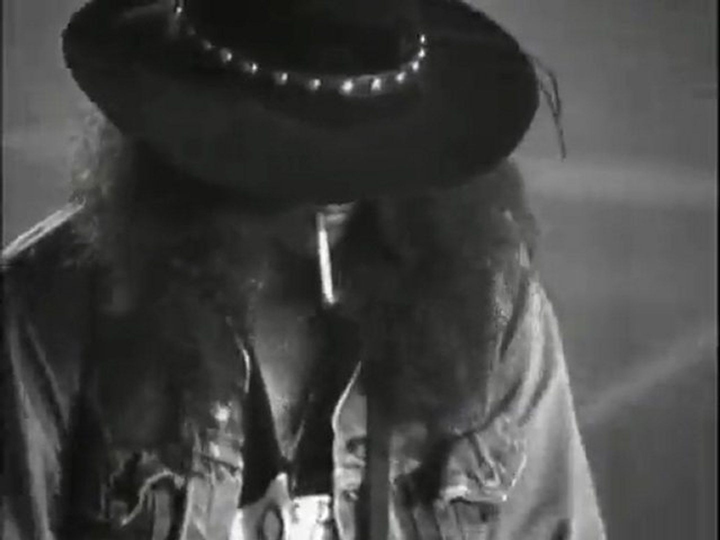 Guns N' Roses - Yesterdays Musicvideo - video Dailymotion