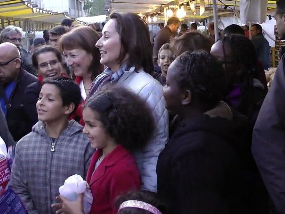 A la rencontre des habitants de Mantes-La-Jolie, Argenteuil, Saint-Denis ...