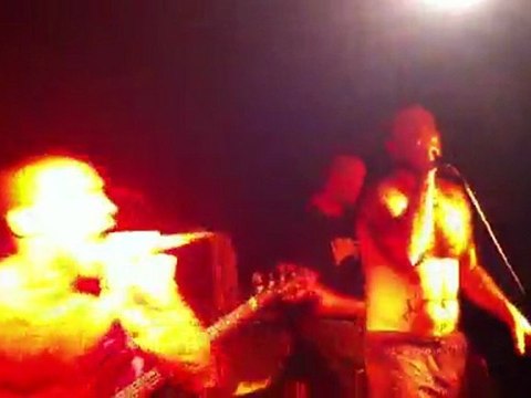 L'esprit du clan au Mondo Bizzaro Rennes le 05.10.11