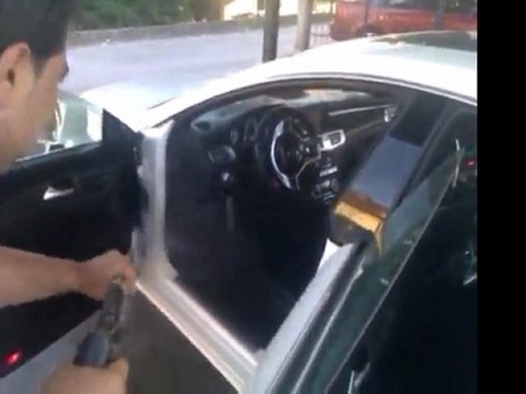 Comment laver l'intérieur de sa mercedes CLS 350 CDI