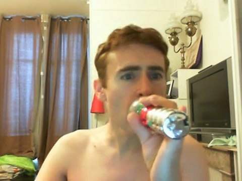 Wiwi égratigne breathe de Blu Cantrell & Sean Paul