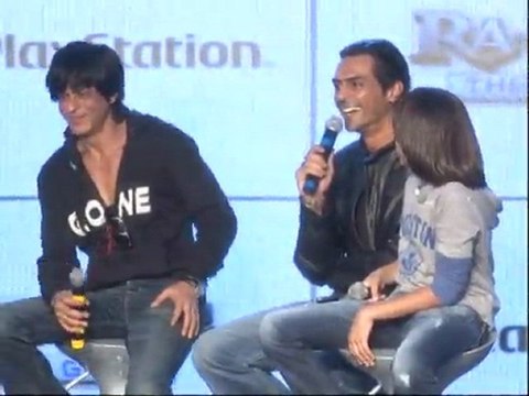 Shahrukh Khan Gets Outwitted By Arjun Rampal - Latest Bollywood News