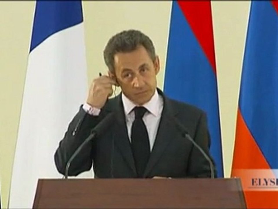 Conférence de presse au Palais présidentiel d'Erevan en Arménie