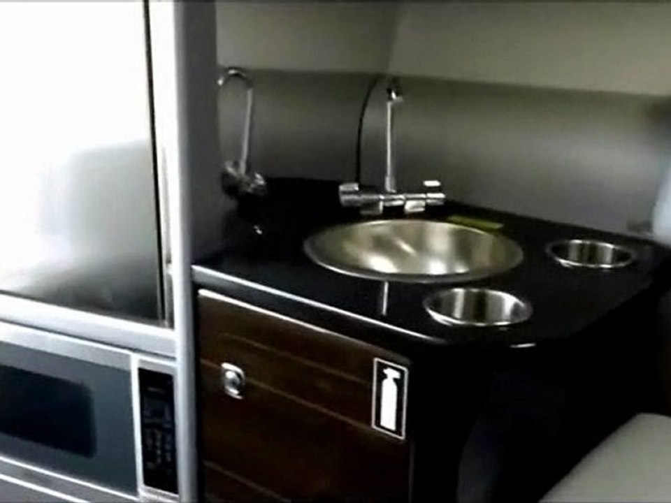 Formula 310 FX 5 Black Edition Interieur 2011