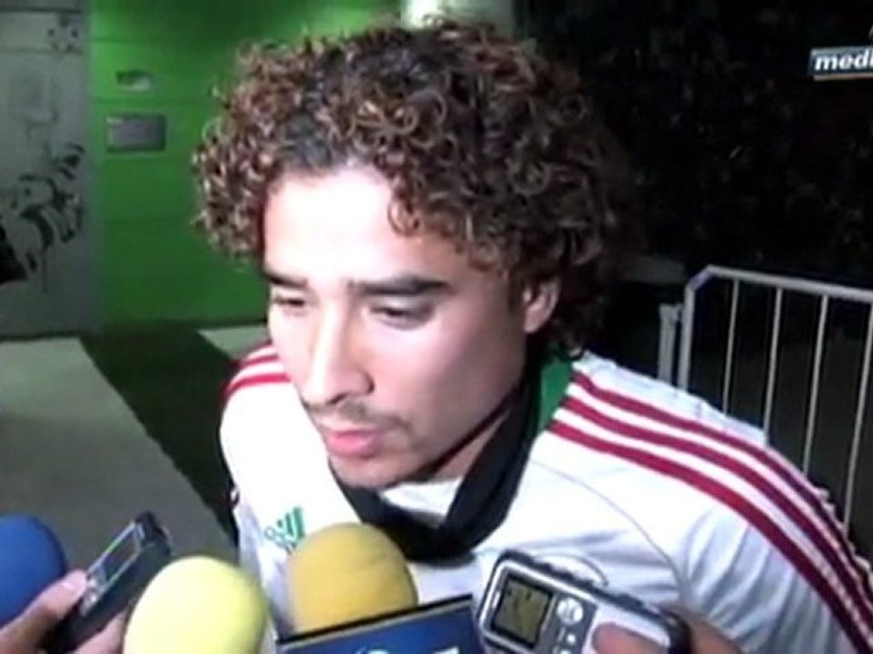 MT - Guillermo Ochoa, 9 de octubre 2011