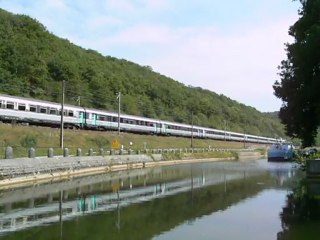 Les BB 26154-26155 assurent le GL Strasbourg/Lyon.