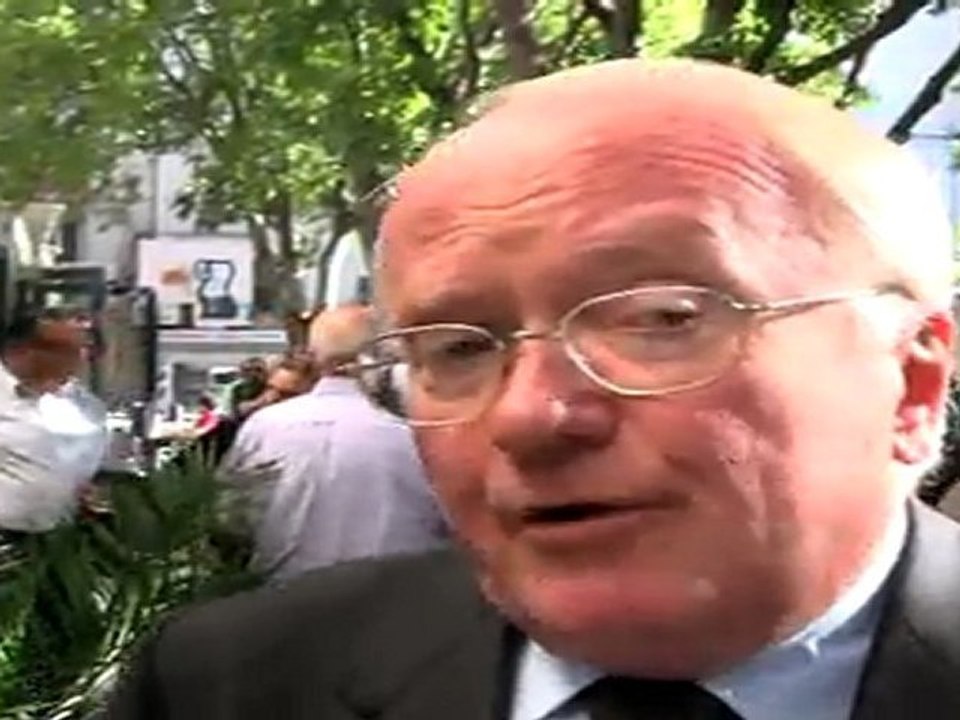 François Hollande a "une belle carte à jouer" pour Michel Vauzelle