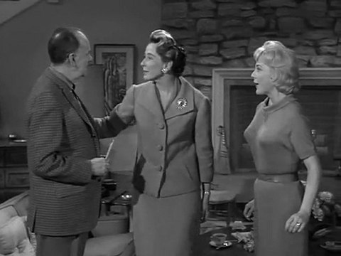 Clint Eastwood (very young) Meets Mister Ed (1961)