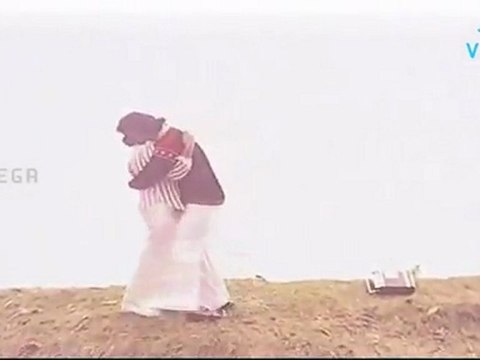 18 Vayathenela - Kamalhassan and Serena on cloud nine