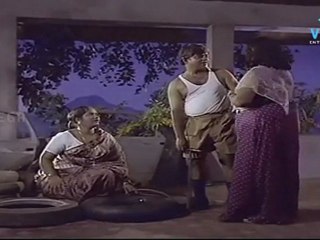 18 Vayathenela - Old Man Comes for wishes