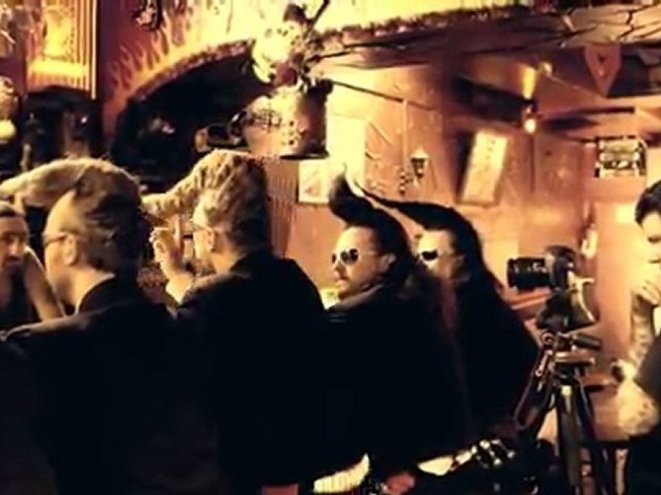 Leningrad cowboys - making of "all we need is love" music video [hq]