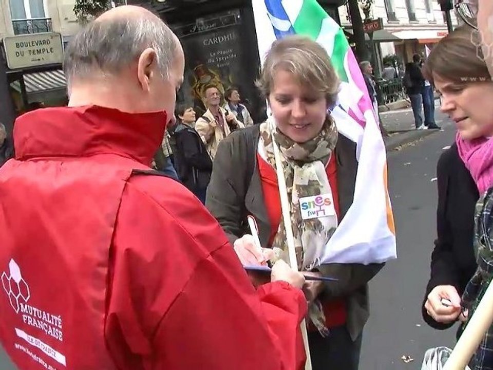 Taxe sur la santé : les manifestants signent la pétition
