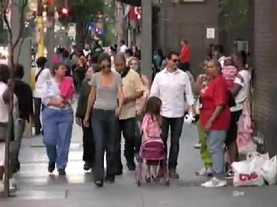 Tom Cruise and Katie Holmes Get Cute