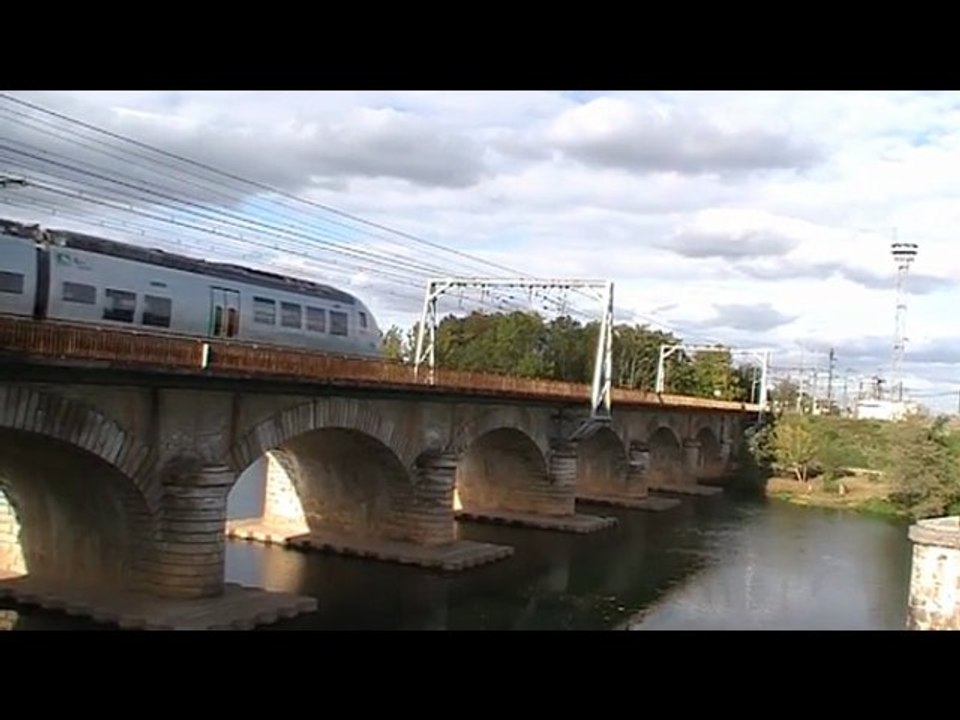 Passage de trains à Coutras le samedi 8 octobre 2011