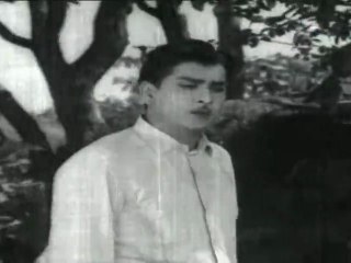 Bandhipotu Dongalu - Malli Expresses Her Love