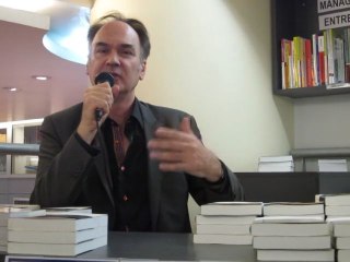 Hervé le Tellier à la librairie de Paris - Le plagiat par anticipation
