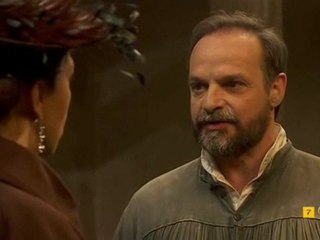 Francisca Raimundo Eras una muchacha encantadora y te has convertido en un monstruo sin entrañas.