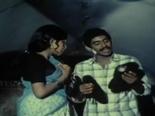 Paartha Gnyabagam Illayo - Anand Babu gives money to Ramya krishna