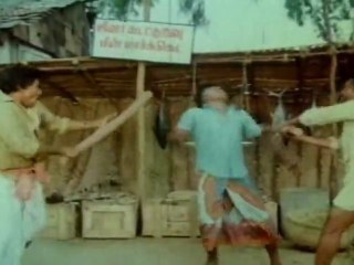 Ondru Engal Jathiye - Goons Teases Heroine