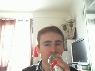 Wiwi égratigne "nos corps balancent"