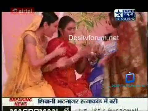 Saas Bahu Aur Saazish SBS [Star News] - 12th October 2011 Pt3