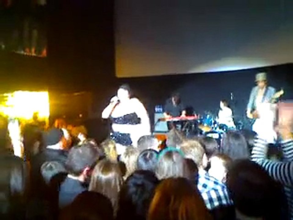 Beth Ditto performs at Fendi