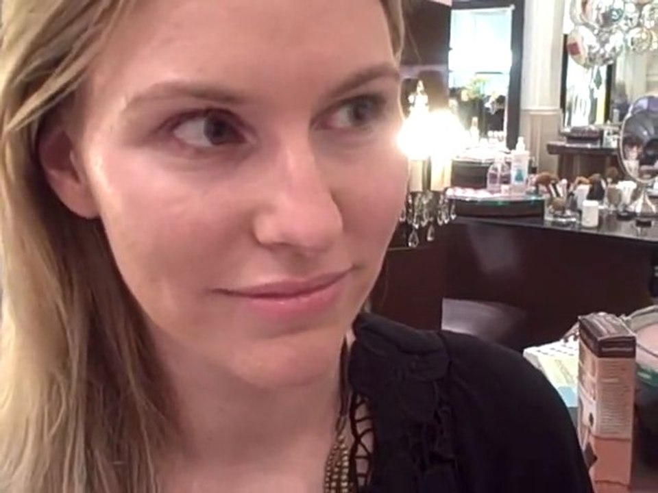 HOW TO apply your Bare Minerals foundation