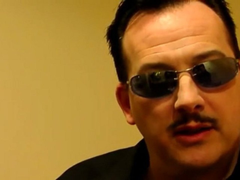 MCN News: Damned singer Dave Vanian talks motorcycles