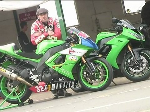 MCN Roadtest: Kawasaki ZX-10R: Race v road