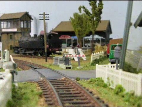 Train miniature : Réseau de Gérard : Tour du réseau en 16/9