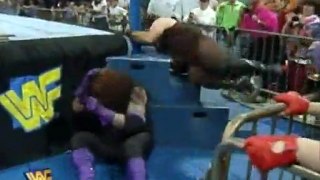 027. The Undertaker vs. Mankind (In Your House 11 1996, Buried Alive match)