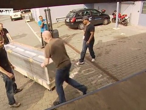 Computers, the 'Energy Consumers': A Cool Place for Overheated Computers | Made in Germany