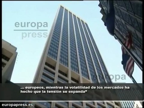 Agencias de calificación rebajan la nota a los bancos