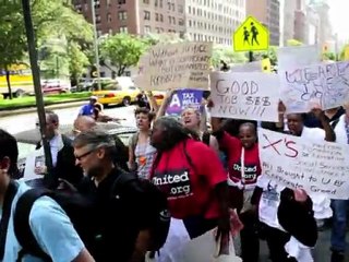 Protesters in New York march on billionaires' homes