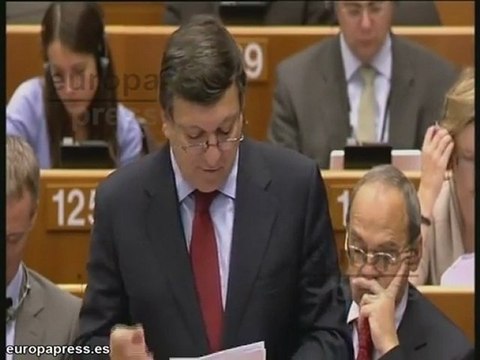 Barroso pide a bancos que utilicen capital privado