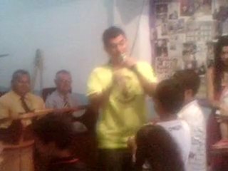 cantor rob na igreja mundial da paz 2