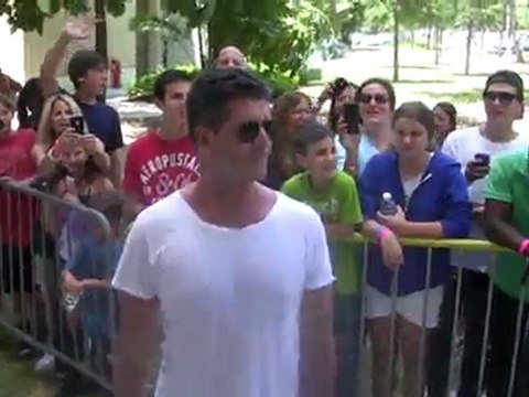 Piers Morgan Gave Simon Cowell a Cheryl Cole Photo for his Birthday