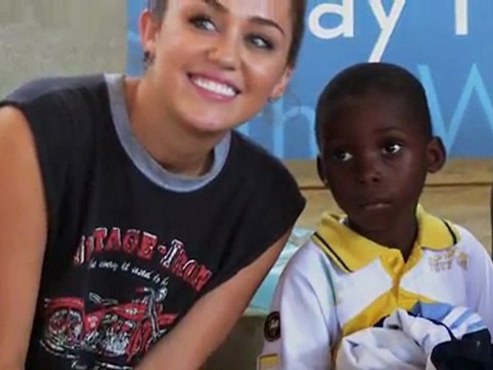 Miley Cyrus auf wohltätiger Mission